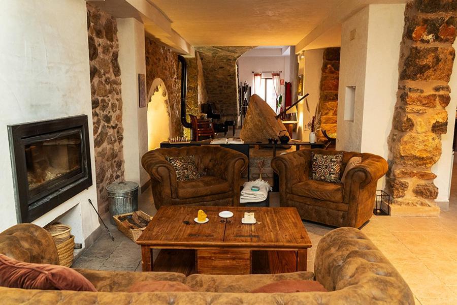 Masia De Matuta Vall de Almonacid Luaran gambar